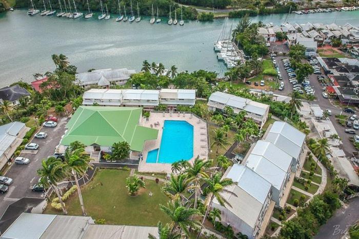 Superbe Studio Avec Piscine, Au Coeur De La Marina! Village Soleil ! Proche Aeroport & Ferry Le Gosier  Eksteriør bilde